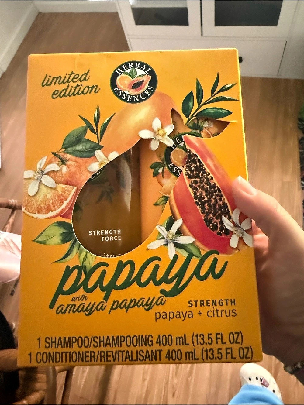 Herbal Essences Limited-Edition Dual Amaya Papaya Pack Shampoo Set